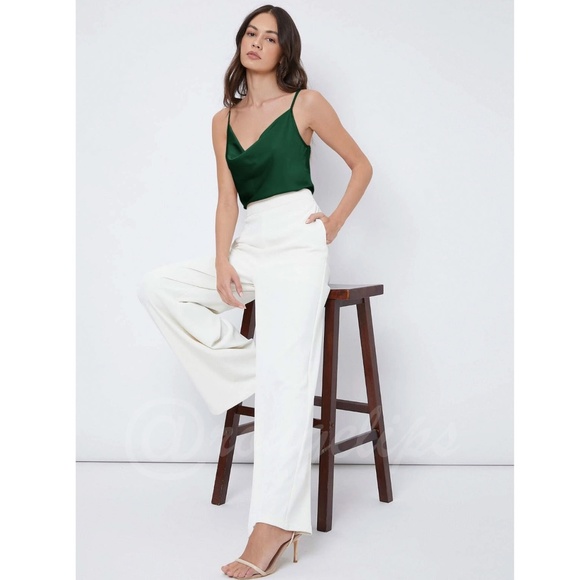 Green Glamorous Cowl Neck Spaghetti Straps Camisole Top Cami, Draped - Picture 5 of 10